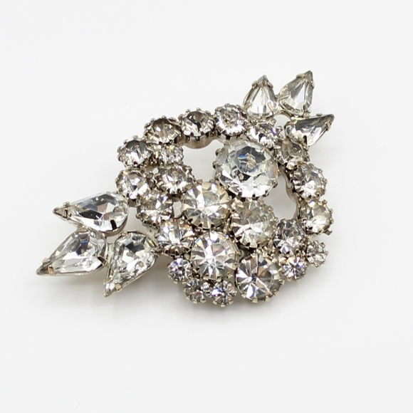 Vintage rhinestone brooch - Picture 1 of 5